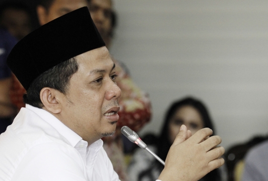 Wajah kesal Fahri Hamzah tidak terima dipecat PKS