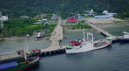 Melihat lebih dekat Pelabuhan Wasior di Teluk Wondama