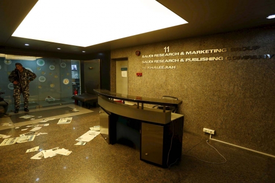 Ini kantor surat kabar Arab Saudi yang dirusak warga Lebanon