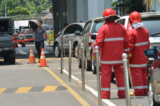 Tim Gegana sisir Gedung Pertamina pasca-teror kardus mencurigakan