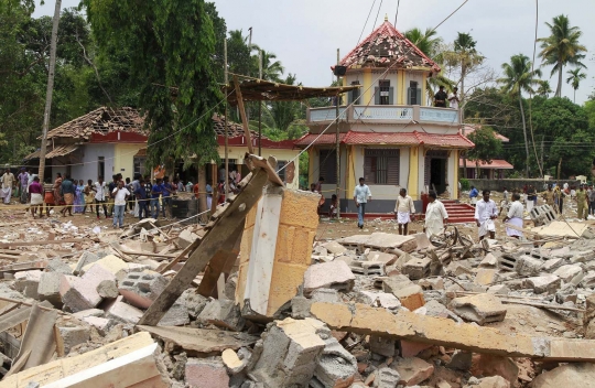 Ini lokasi ledakan kembang api di kuil India yang tewaskan 94 orang