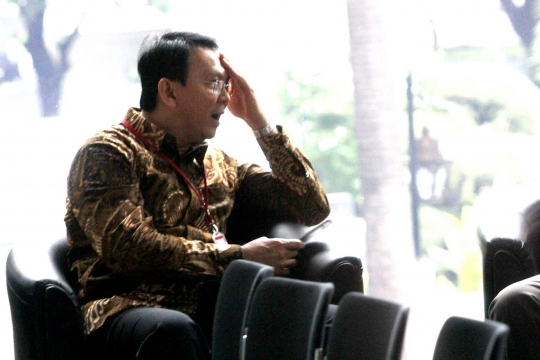 Gaya santai Ahok diperiksa KPK terkait kasus Sumber Waras