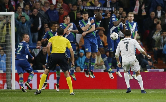 Hattrick Ronaldo sukses antarkan timnya masuk semifinal