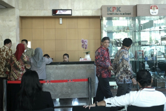 KPK periksa Kajati DKI Jakarta terkait suap PT Brantas Abipraya