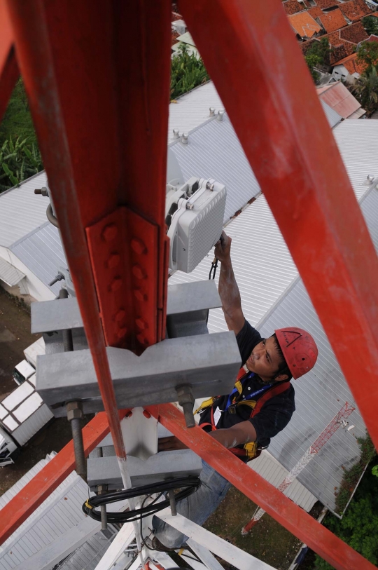 Melihat tugas mendebarkan cara perawatan jaringan menara BTS