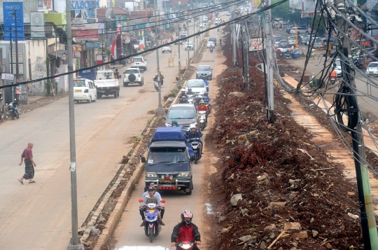 Lambatnya pembangunan jalan di Pamulang