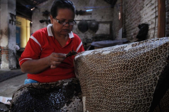 Mengunjungi dapur produksi Centra Batik Tulis Trusmi di Cirebon