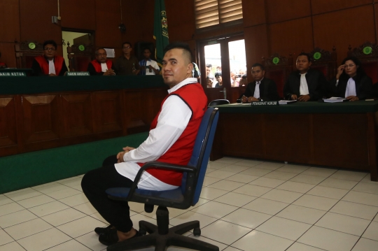 Gaya santai Saipul Jamil jalani sidang perdana terkait pencabulan