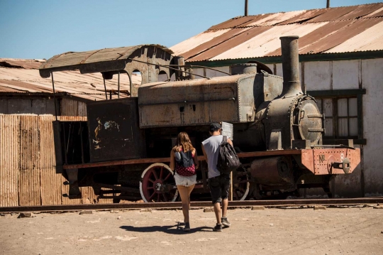 Menelusuri angkernya kota hantu Humberstone