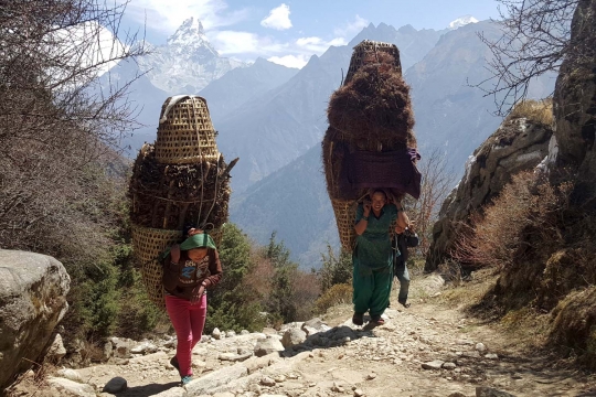 Menengok kehidupan di lembah Gunung Everest