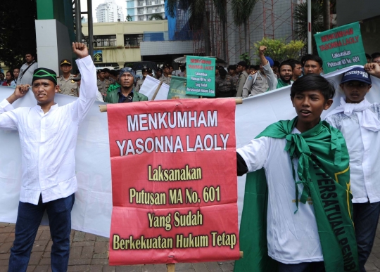 Massa PPP serbu kantor Kemenkum HAM tuntut Yasonna Laoly mundur
