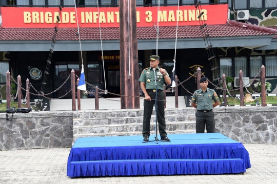 Aksi Panglima TNI bakar semangat pasukan Marinir di Lampung