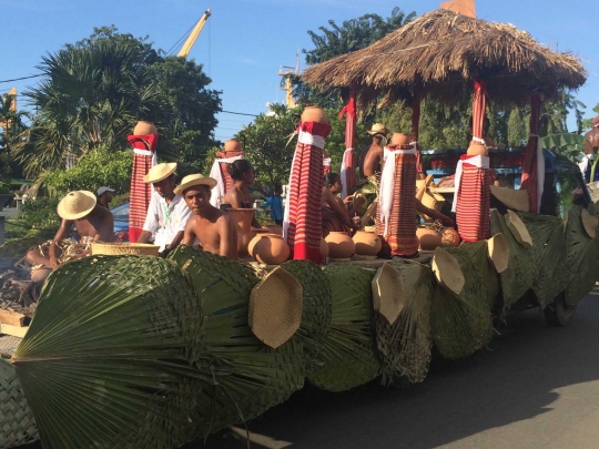 Kemeriahan warga Timor Leste gelar pawai kemerdekaan