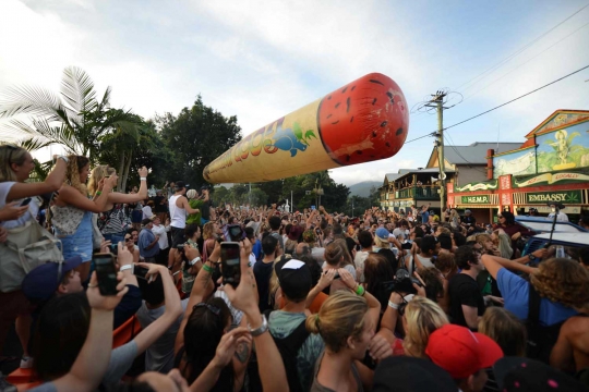 Ingar-bingar perayaan Global Marijuana March di Australia