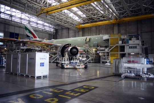 Mengintip pembuatan pesawat dua lantai Airbus A380