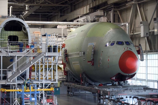 Mengintip pembuatan pesawat dua lantai Airbus A380