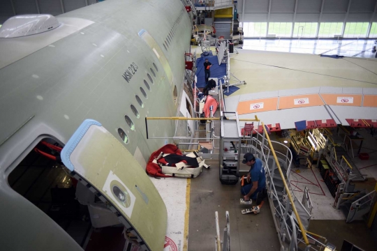 Mengintip pembuatan pesawat dua lantai Airbus A380