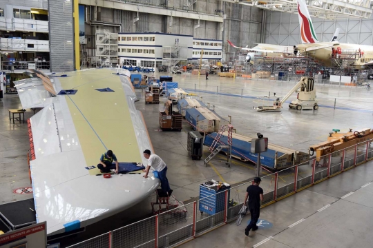 Mengintip pembuatan pesawat dua lantai Airbus A380