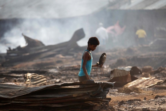 Nestapa ribuan muslim Rohingya kamp pengungsiannya ludes terbakar