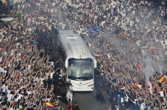 Antusiasme ribuan suporter sambut para pemain Real Madrid