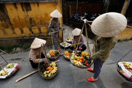 Mengenal Non La, topi caping simbol kaum buruh di Vietnam
