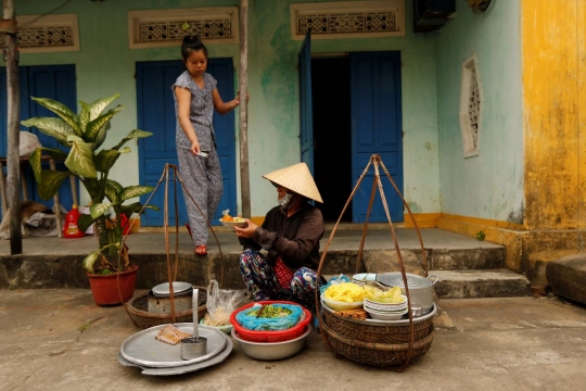Mengenal Non La, topi caping simbol kaum buruh di Vietnam