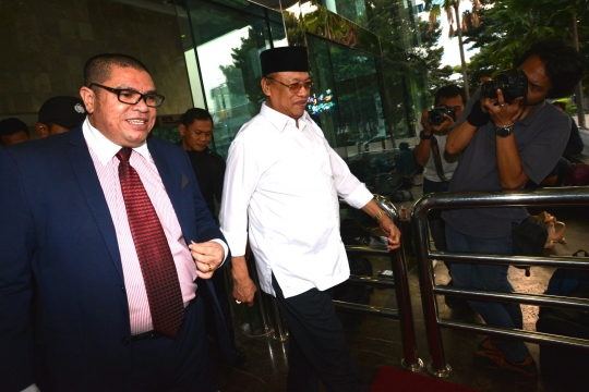 Mantan Ketua DPRD Riau diperiksa KPK terkait suap RAPBD 2014
