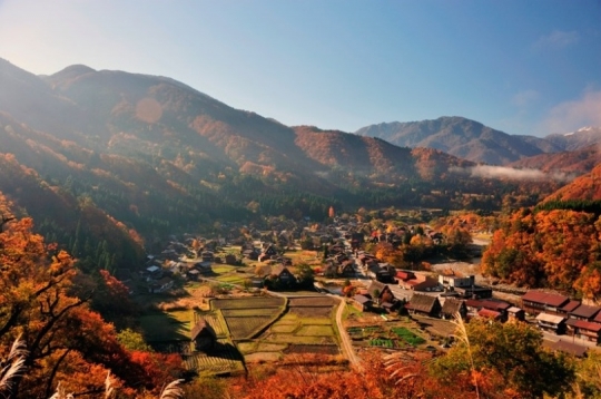 Menjelajah Shirakawa-go, desa tradisional terindah di Jepang