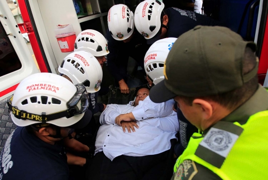 Dramatisnya evakuasi pria obesitas berbobot 400 kg di Kolombia