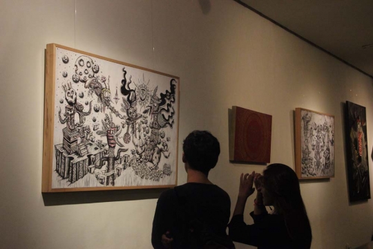 Mengunjungi pameran 'Young Not Useless' karya 8 anak negeri