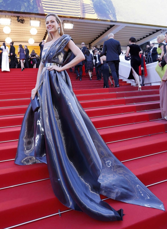 Pesona super model seksi di Festival Film Cannes