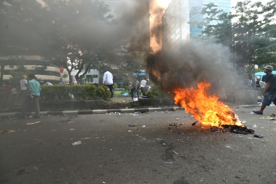 Mencekam, KPK diserbu massa anti-Ahok