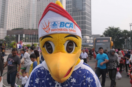 Maskot Indonesia Open 2016 meriahkan Car Free Day di Bundaran HI