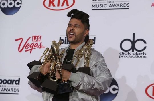 Keren, The Weeknd borong 8 piala Billboard Awards