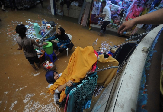Tradisi banjir di Pasar Cipulir