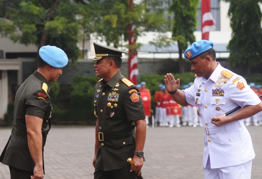 Panglima TNI pimpin upacara sertijab Danpaspampres