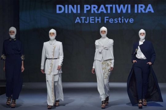 Pesona model-model cantik Islami di Fashion Muslim Festival