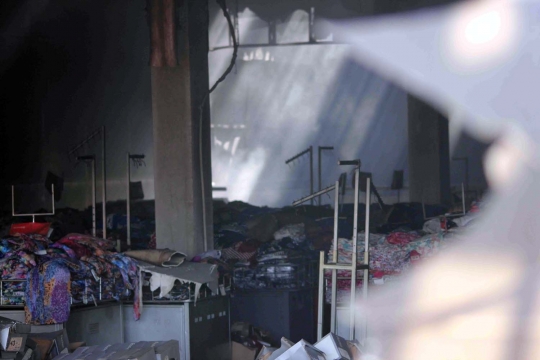 Kondisi rusak parah Pasar Besar Malang usai kebakaran