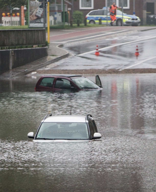 Luar biasa dahsyat banjir melanda Jerman