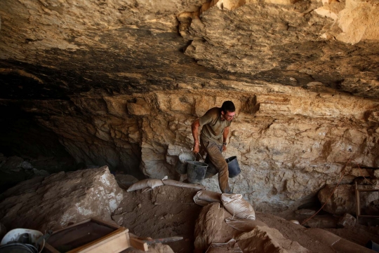 Mencari sisa-sisa Gulungan Laut Mati berusia lebih dari 2.000 tahun