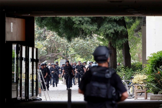 Mahasiswa Universitas California digeledah usai insiden penembakan