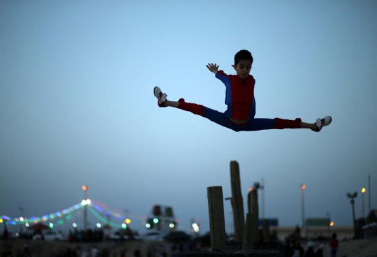 Aksi unik Spiderman cilik asal Palestina