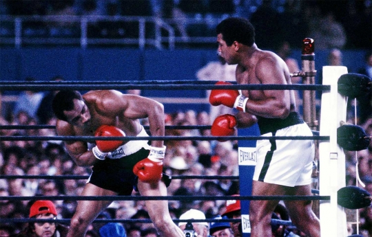 Mengenang aksi-aksi memukau Muhammad Ali di atas ring