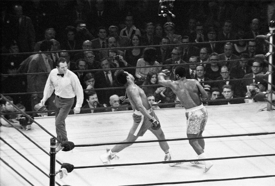 Mengenang aksi-aksi memukau Muhammad Ali di atas ring