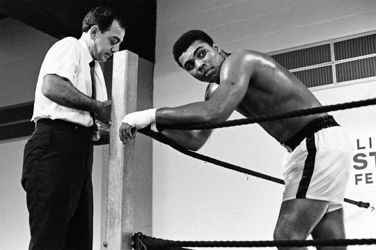 Mengenang aksi-aksi memukau Muhammad Ali di atas ring