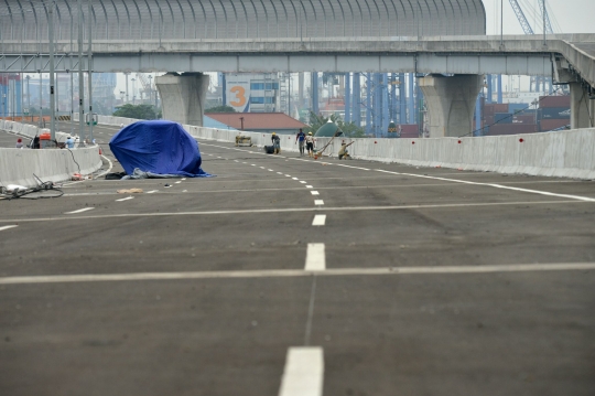 Proyek tol akses Pelabuhan Tanjung Priok rampung 2017