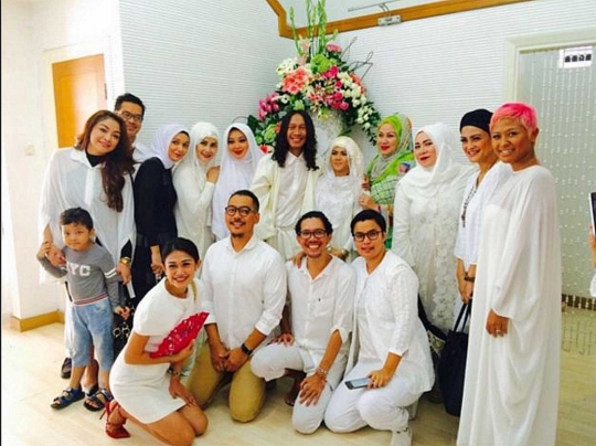 Momen-momen kebahagiaan Aming saat menikah