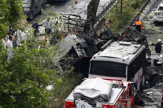 Serangan bom sasar bus polisi Turki, 11 tewas