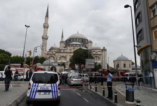 Serangan bom sasar bus polisi Turki, 11 tewas