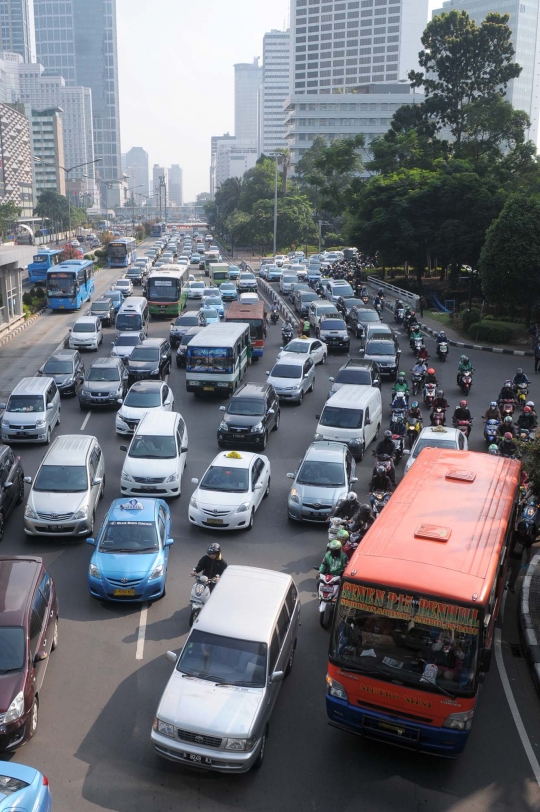 15 juta kendaraan sesaki jalanan Ibu Kota